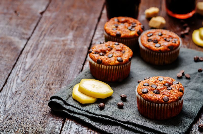 Les muffins banane - chocolat