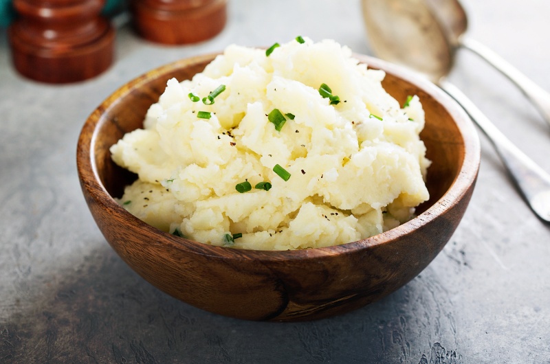 Purée de pommes de terre à la ciboulette